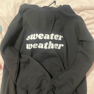 Sweatshirt